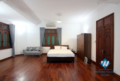 Big Studio apartment for rent in Xuan Dieu st, Quang an Ward, Tay Ho district